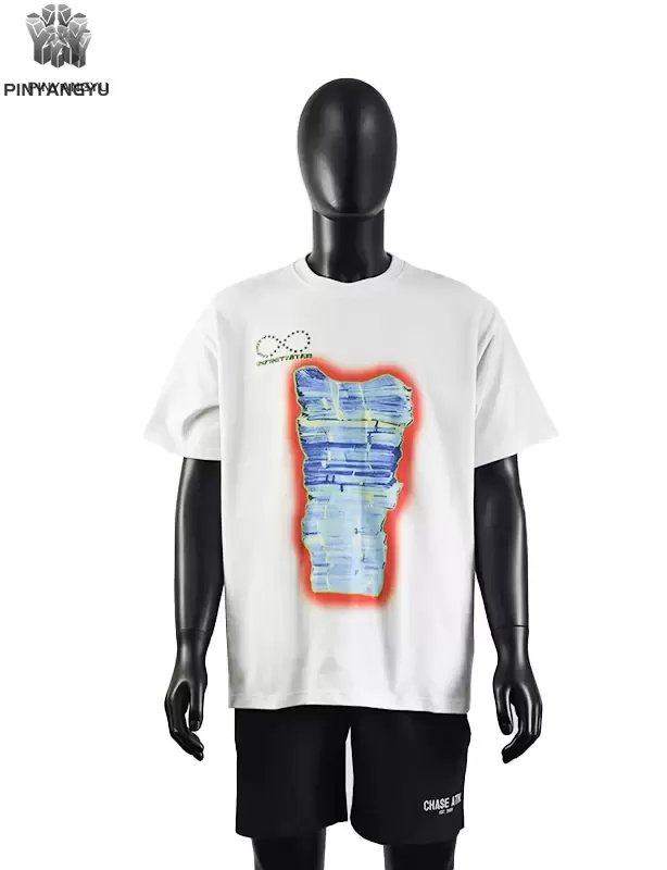 Slik velger du det beste stoffet og passformen til dine spesiallagde, firkantede t-skjorter